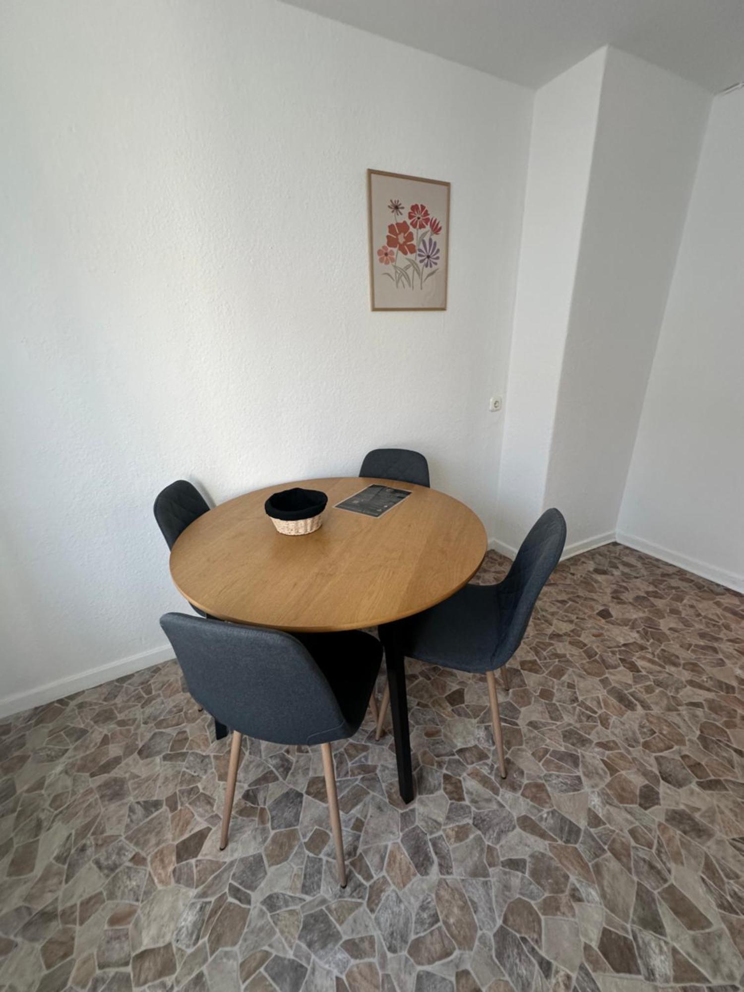 Doppelbett Unterkunft Vahrenwald-List Ανόβερο Εξωτερικό φωτογραφία