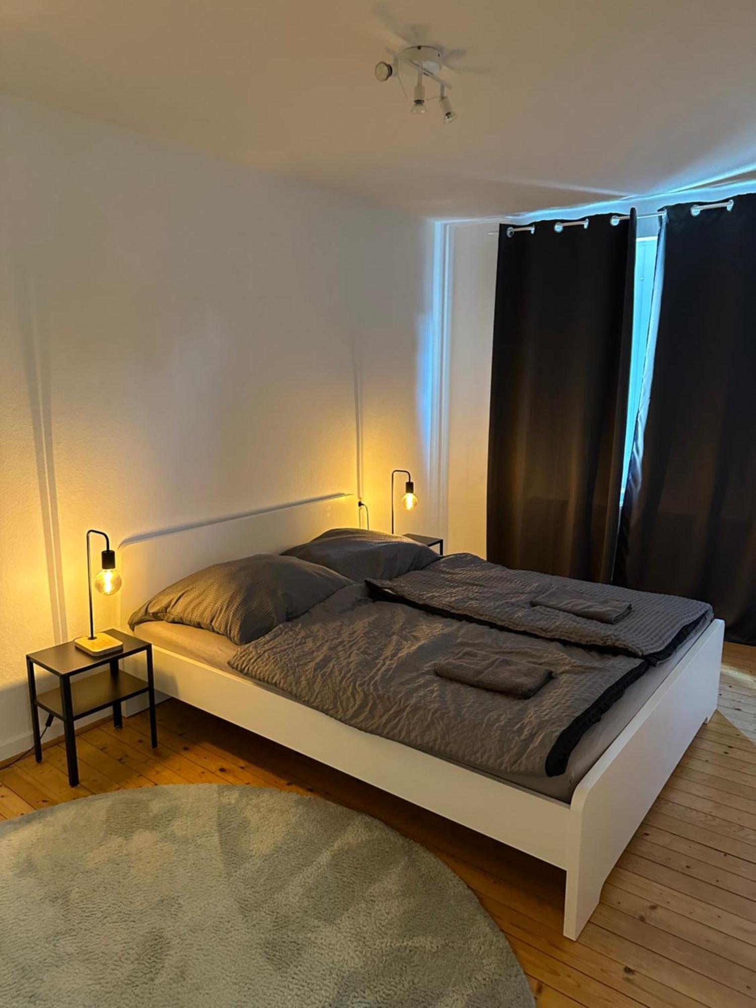 Doppelbett Unterkunft Vahrenwald-List Ανόβερο Εξωτερικό φωτογραφία
